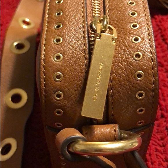 Michael Kors Crossbody Bag - Picture 3 of 7